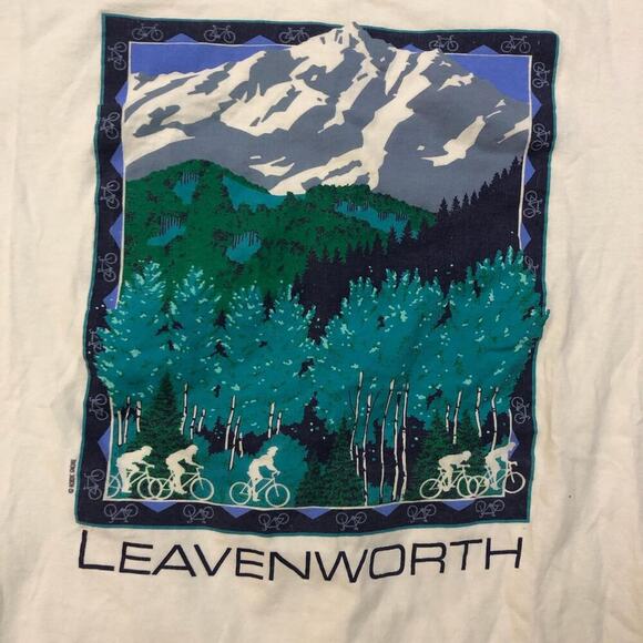 Leavenworth Mountain Graphic Tee - Picture 2 of 4
